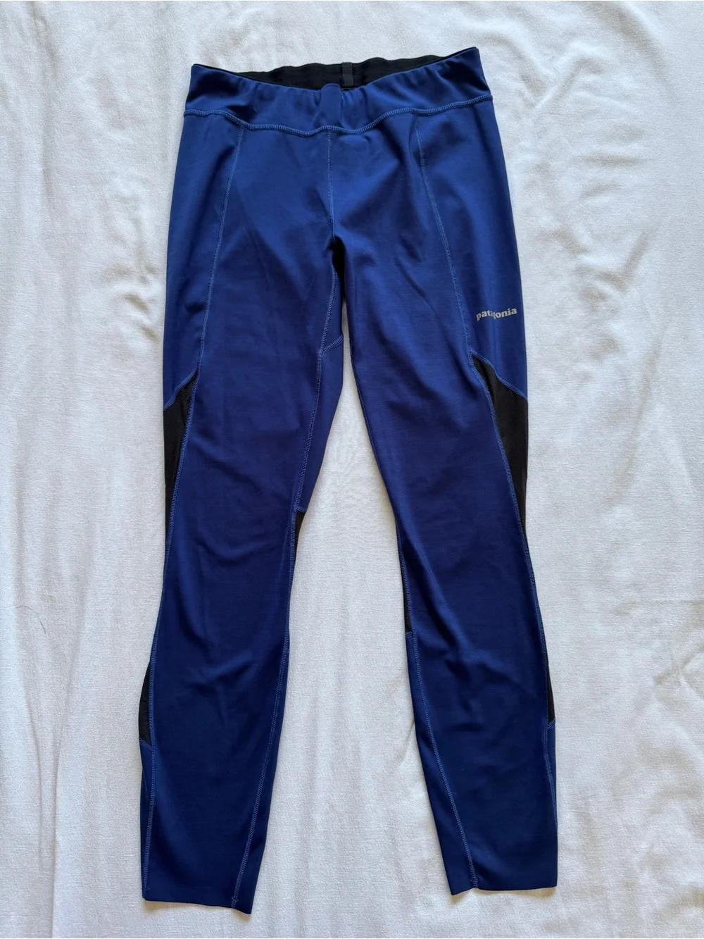 Patagonia Women’s Medium Blue Black Mesh Running Workout Leggings Activewear